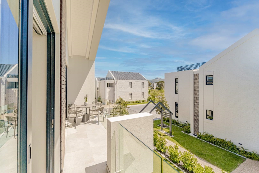 2 Bedroom Property for Sale in Val De Vie Estate Western Cape